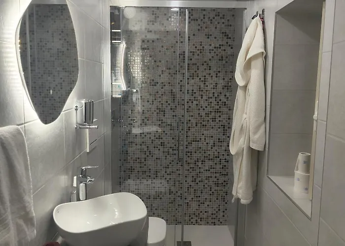 Principe Amedeo Otel 2*